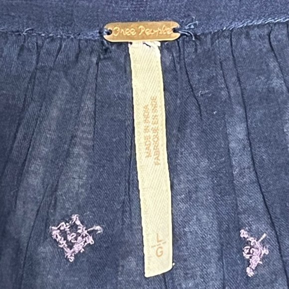 FREE PEOPLE Blue Embroidered Crop Tank NWT Size L - Picture 12 of 12